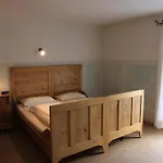 Landgasthof Einbachmuhle 2* באד טולץ